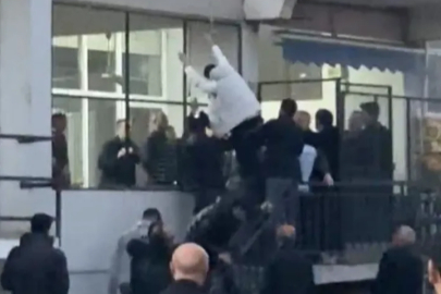 Bursa’da iki grup arasında sopalı kavga