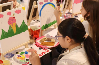 Coşkunöz Holding’de geleneksel resim şenliği coşkusu