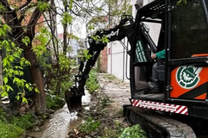 İnegöl Cerrah’ta sulama kanalı temizliği