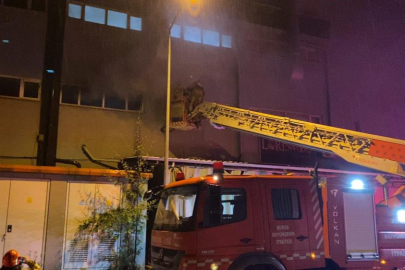 Bursa'da mobilya fabrikası yangını