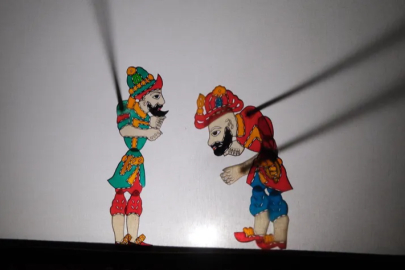 Yıldırımlı çocuklar Hacivat ve Karagöz'le buluştu