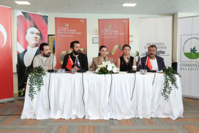 Aslıhan Gürbüz Osmangazi’de sevenleriyle buluştu