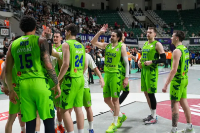 TOFAŞ sezonu galibiyetle noktaladı: 73-71