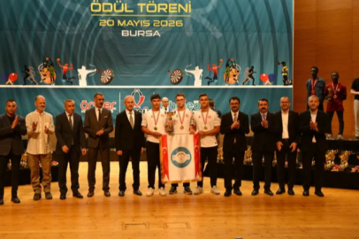 Bursa İmam Hatip Spor Oyunlarında ödül heyecanı