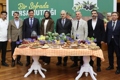 Bursa'nın asırlık lezzetleri aynı sofrada buluştu