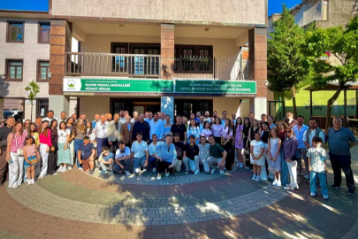 Rumeli camiasında Bursa'da coşkulu bayramlaşma