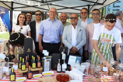 Tirilye’de 2. Zeytin Çiçeği Festivali Başladı