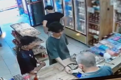 Bursa'da yolda buldukları kartla alışveriş yaptılar