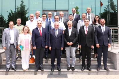 Başkan Özdemir sanayicilerle buluştu