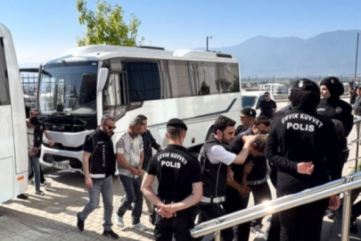 Bursa'da 23 şüpheli adliyede