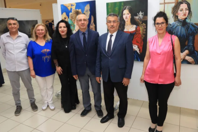 BUÜ'de geleceğin sanatçıları mezuniyet sergisinde buluştu