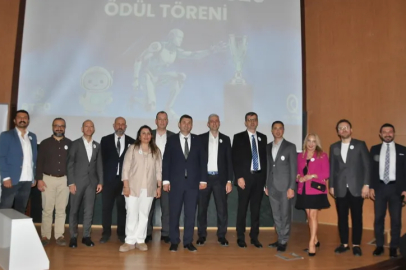 Teknoloji ve inovasyon alanında başarılı çalışmalar ödüllendirildi