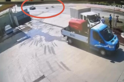 Bursa'da su birikintisine giren motosiklet sürücüsü, ölümden döndü