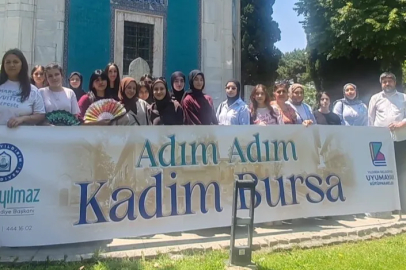 Yıldırımlı gençler tarihi yerinde keşfediyor