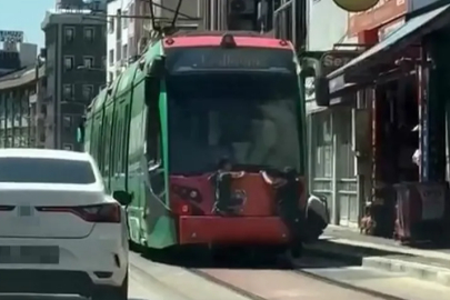 Bursa'da tehlikeli yolculuk kamerada