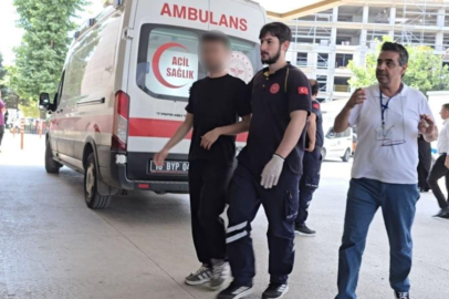 Bursa'da  sınavda rahatsızlanan genç ambulansla hastaneye sevk edildi