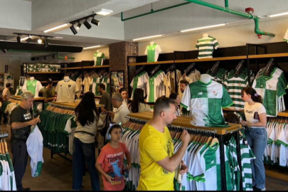 Bursaspor formalarına taraftardan yoğun ilgi