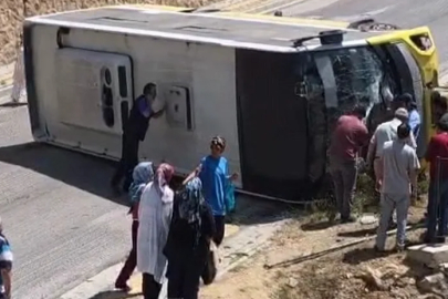 Bursa'da halk otobüsü devrildi: 1 yaralı