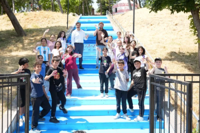 Minik ellerden Babasultan Parkı’na renkli dokunuş