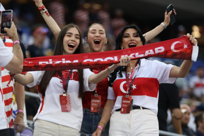Türkiye - ABD maçını stadyumda 70 bin 492 taraftar takip etti