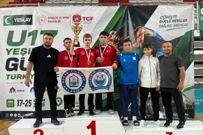 Güreşte Yıldırım Fırtınası