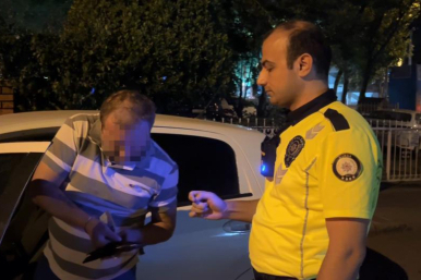 Bursa'da denetimi görünce, 'sigara almaya geldim' dedi