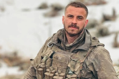 Genç uzman çavuş, Bursa'da gözyaşlarıyla toprağa verildi