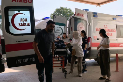 Bursa'da feci kaza: 3 yaralı