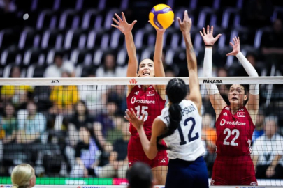 A Milli Kadın Voleybol Takımı, ABD'ye mağlup oldu