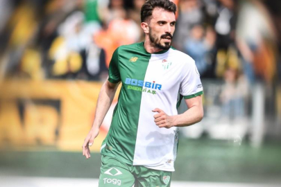 Bursaspor, Hakkı Türker ile yolarını ayırdı