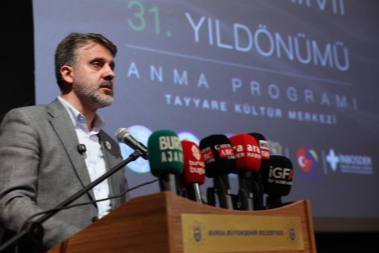 Srebrenitsa Soykırımı'nda hayatını kaybedenler Bursa'da anıldıSrebrenitsa Soykırımı'nda hayatını kaybedenler Bursa'da anıldı