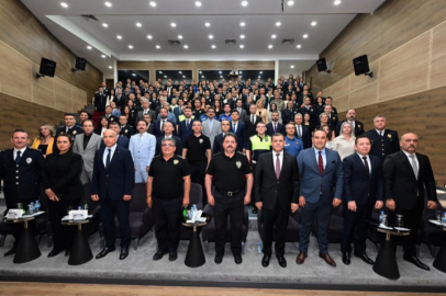 Bursa'da 105 emniyet personeli terfi etti