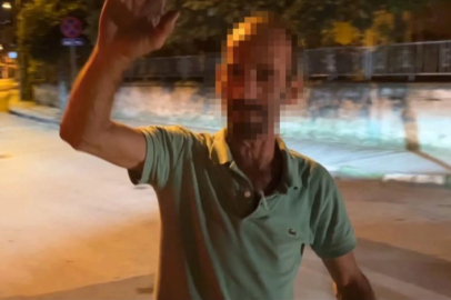 Bursa'da alkollü bisiklet sürücüsü kameralara şarkı söyledi
