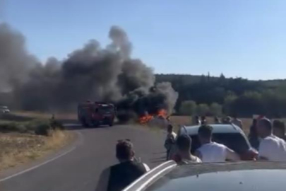 Bursa'da  kazada takla atan otomobil alevlere teslim oldu