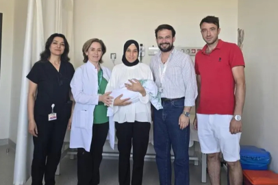 Bursa Şehir Hastanesi’nde anne karnında hayat kurtaran müdahale