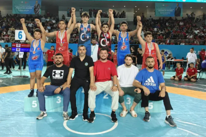 Minikler Güreş Türkiye Şampiyonası’na Büyükşehir damgası