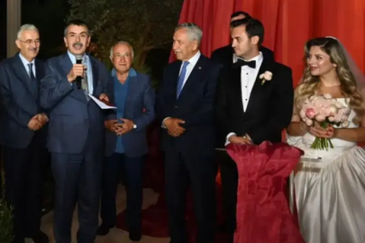 Siyaset ve iş dünyası Bursa'daki nikâhta buluştu