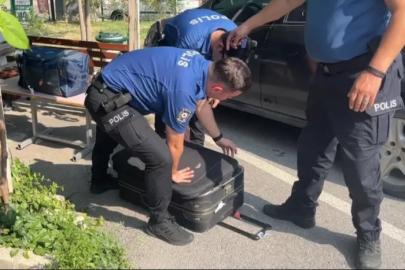 Valilik önündeki şüpheli valizler ekipleri alarma geçirdi