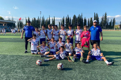 1299 Bilecikspor Kulübü'nün minik futbolcuları göz doldurdu