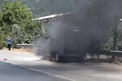 Bursa’da otomobil alevlere teslim oldu! Geriye enkazı kaldı