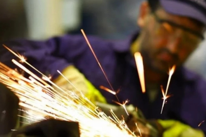 Sanayi üretimi yıllık yüzde 1,4 azaldı