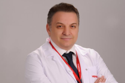 Masa başında çalışanlara omurga sağlığı uyarısı