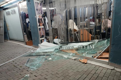 Bursa’da dehşet anları! Dükkana daldı, kaçtı