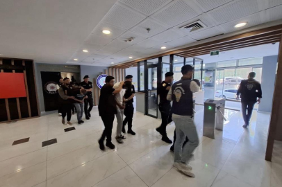 Bursa'da yatırım dolandırıcılığı operasyonu: 8 kişi tutuklandı