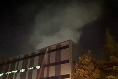 Bursa'da tekstil fabrikasının çatısında yangın paniği