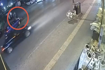 Bursa'da otomobil ile çarpışan motokurye yaralandı