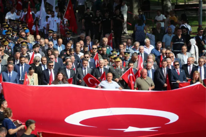 Bursa'da kurtuluş coşkusu kente yayıldı