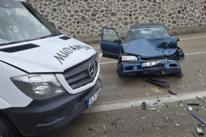 Mudanya'da kafa kafaya kaza: 2 yaralı