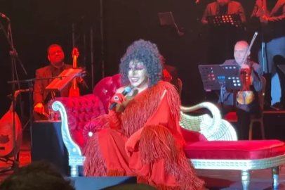 Bülent Ersoy Bursa’da coşkuyla karşılandı
