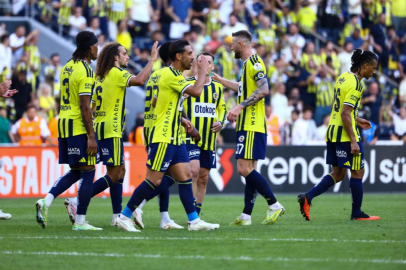Fenerbahçe'de 13 futbolcu milli mesaide